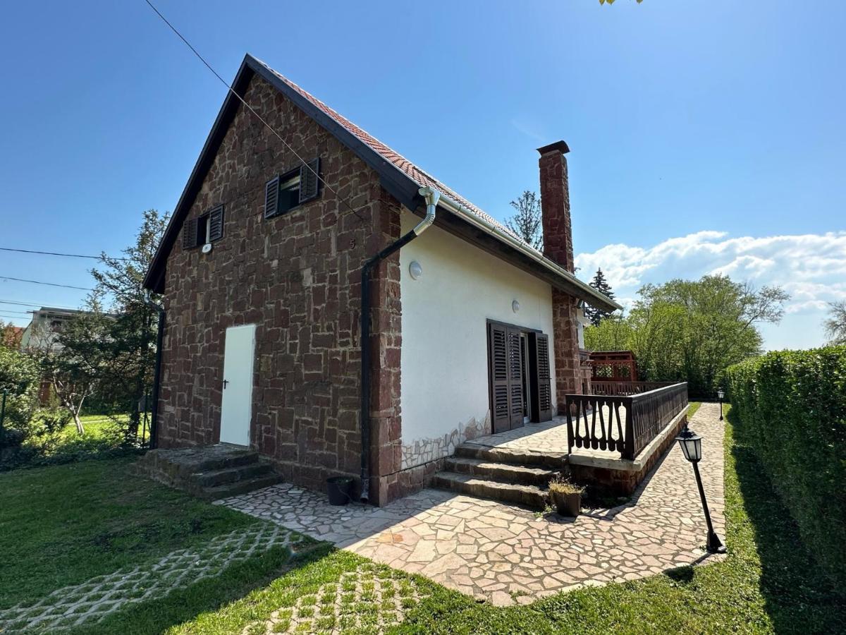 Hangulatos Balaton Parti Nyaralo Révfülöp Exteriér fotografie